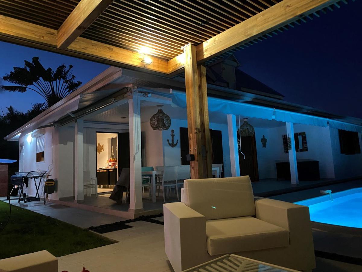 Villa Nomilou Beach Avec Acces Direct Plage Saint-Francois  Kültér fotó